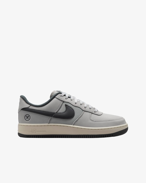 Nike - Men's SB Air Force 1 x Yuto - (IO8439-100)