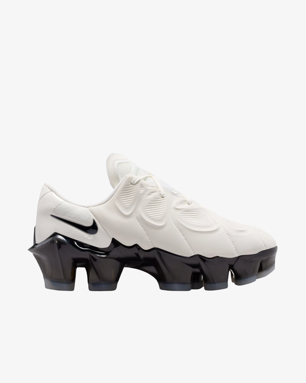 Nike - Women's First Sight Mirage - (HQ2412-101)