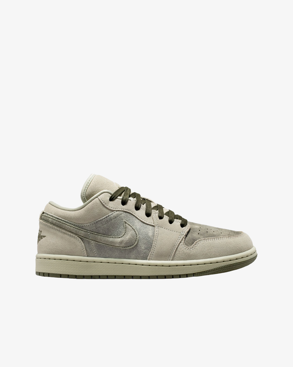 Nike - Women's Air Jordan 1 Low SE - (IR7327-304)