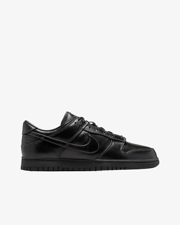 Nike - Men's Dunk Low Retro - (IQ3342-001)