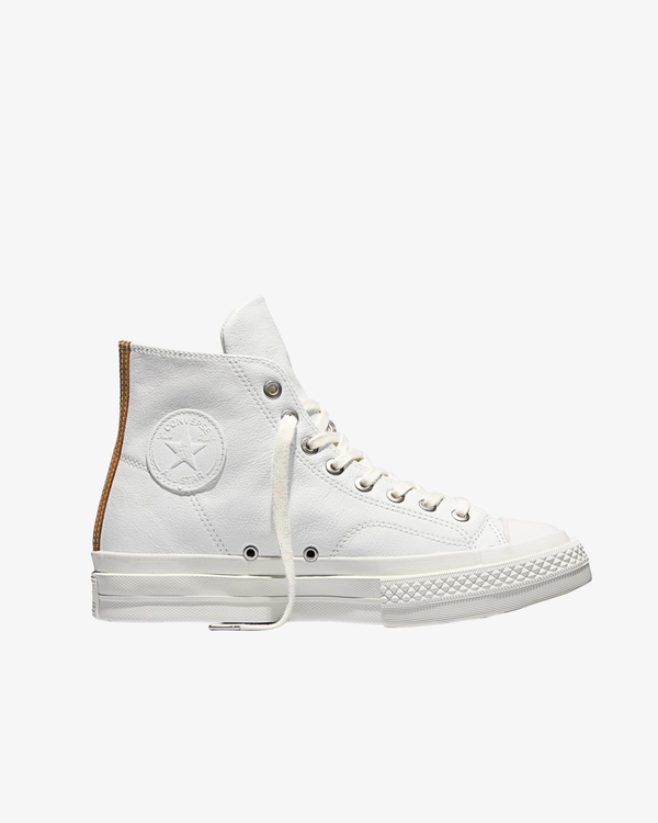 CONVERSE - Men's First String Chuck Taylor All Stars - (Off White)
