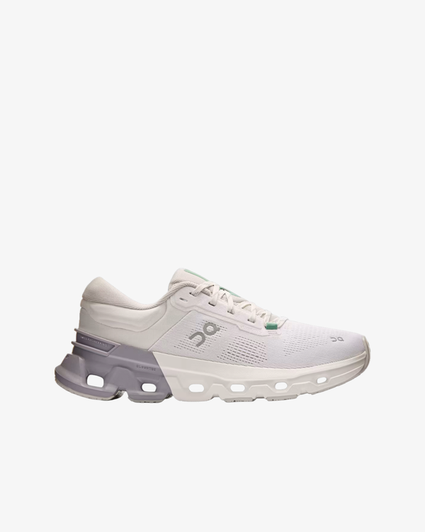 ON RUNNING - Women's Cloudflyer 5 - (White)