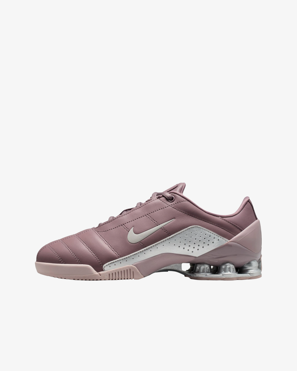 Nike - Men's Total 90 Shox Magia - (IO9300-201)