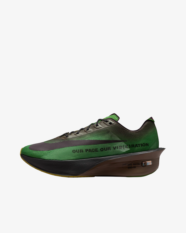 Nike - Men's Vaporfly 4 - (IQ3418-399)
