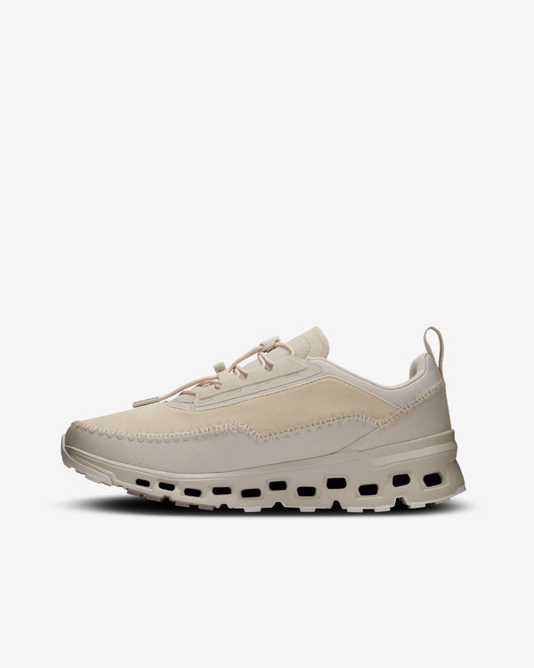 ON RUNNING - Women's Cloudway 2 - (Off White)