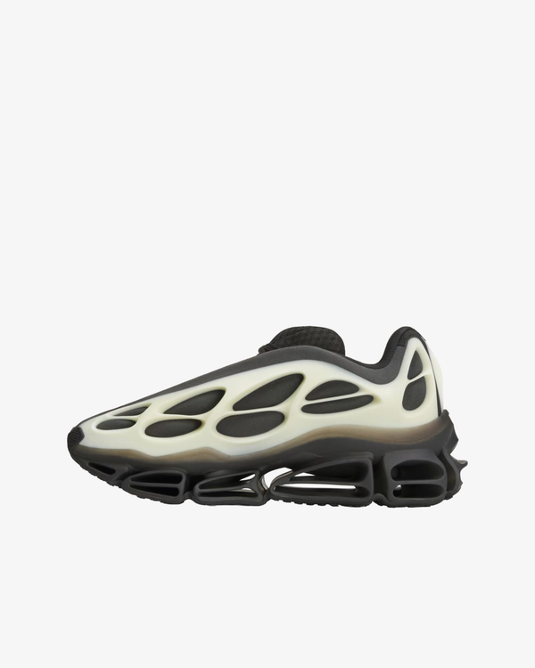 Adidas - Men's Chavarria Megaride Bones - (Black)