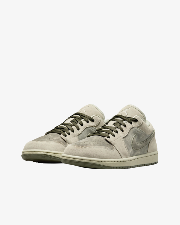 Nike - Women's Air Jordan 1 Low SE - (IR7327-304)