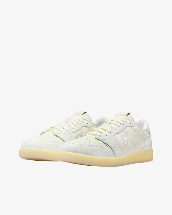 Nike - Men's Air Jordan 1 Low OG - (IF4391-100)
