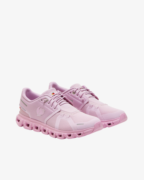 ON RUNNING - Women's Cloud 6 - (Pink)