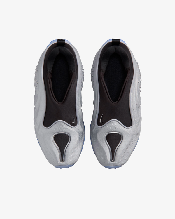 Nike - Women's First Sight Shadow - (HQ2410-002)