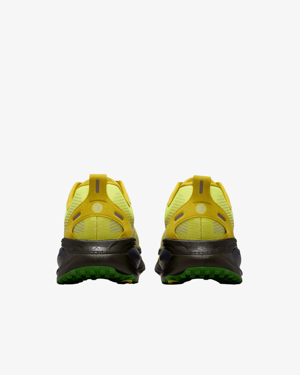 Nike - Men's Vomero 18 SE - (IQ3413-704)
