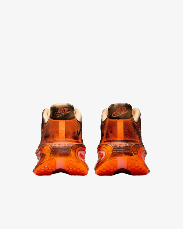 Nike - Women's Vomero Premium x Melitta Baumeister - (IQ7166-800)