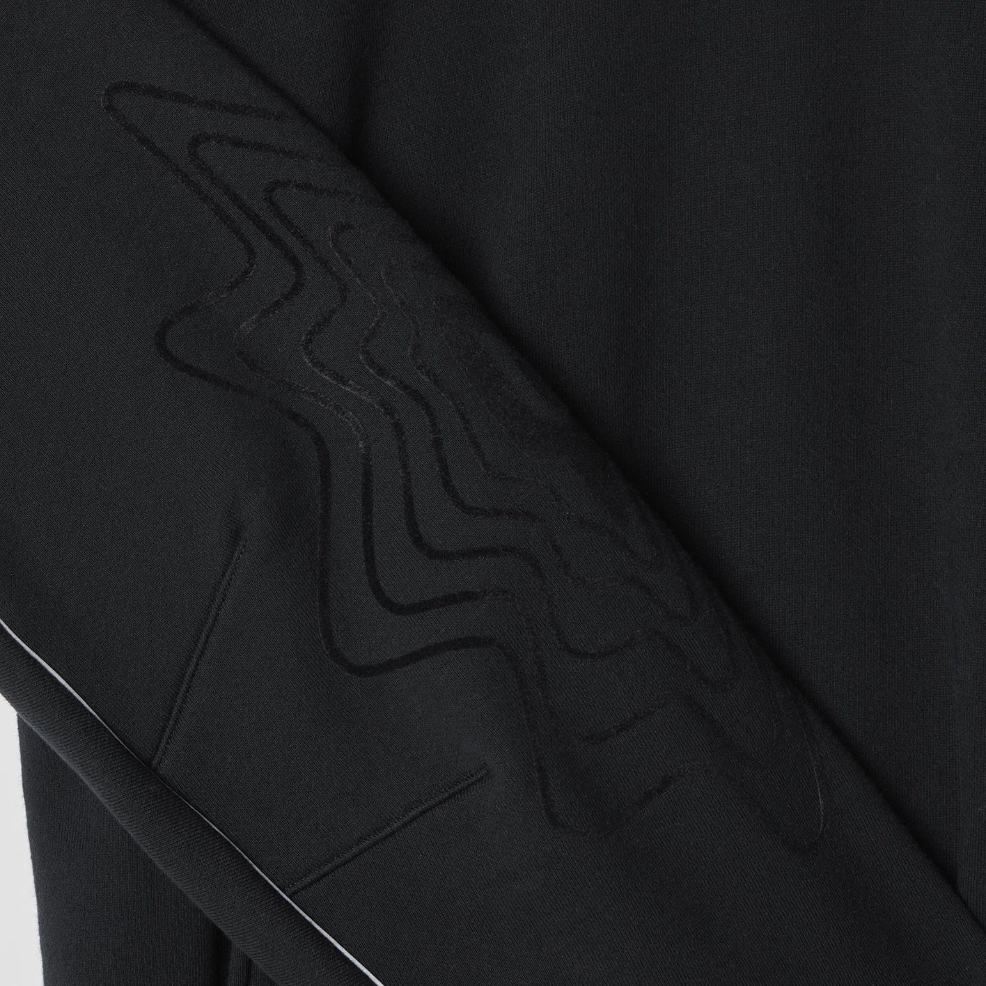 Asics Novalis: Bixance Hoodie (Obsidian Black) | DSMS E-SHOP