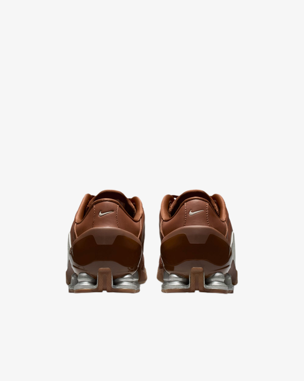 Nike - Men's Total 90 Shox Magia - (IO9300-200)