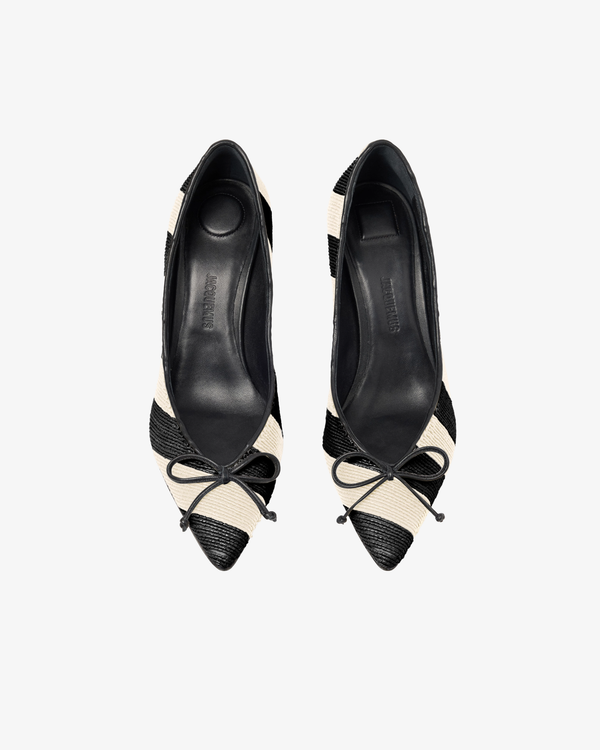 JACQUEMUS - Women's Les Escarpins Tourni - (Black)