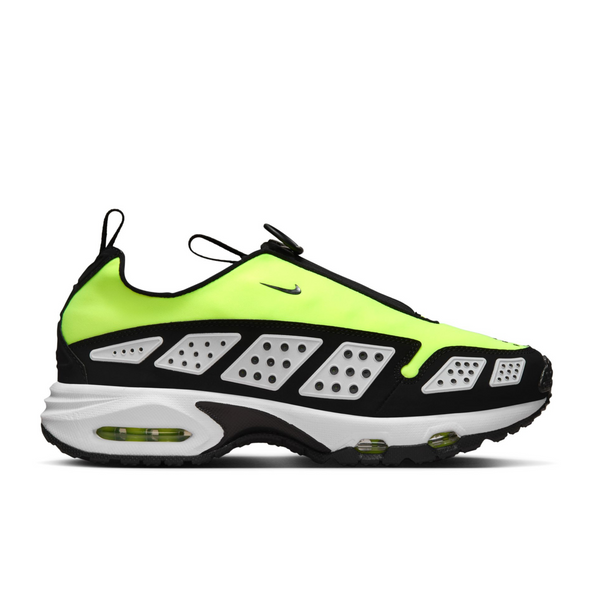 Nike - Women's Air Max SNDR - (FZ2068-700)