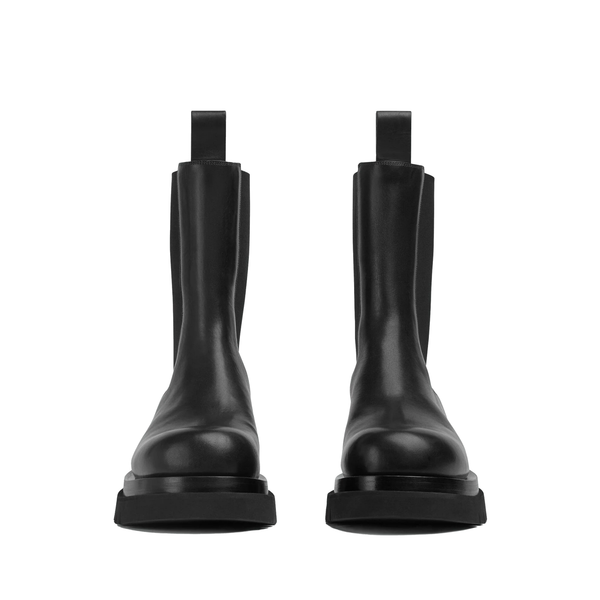 Bottega Veneta_BOTTEGA VENETA - Men's Chelsea Ankle Boot Gloss Vinyl - (Black)_BOOTS