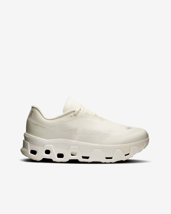 ON RUNNING - POST ARCHIVE FACTION (PAF) - Women's Cloudmonster Hyper Sneakers - (White)