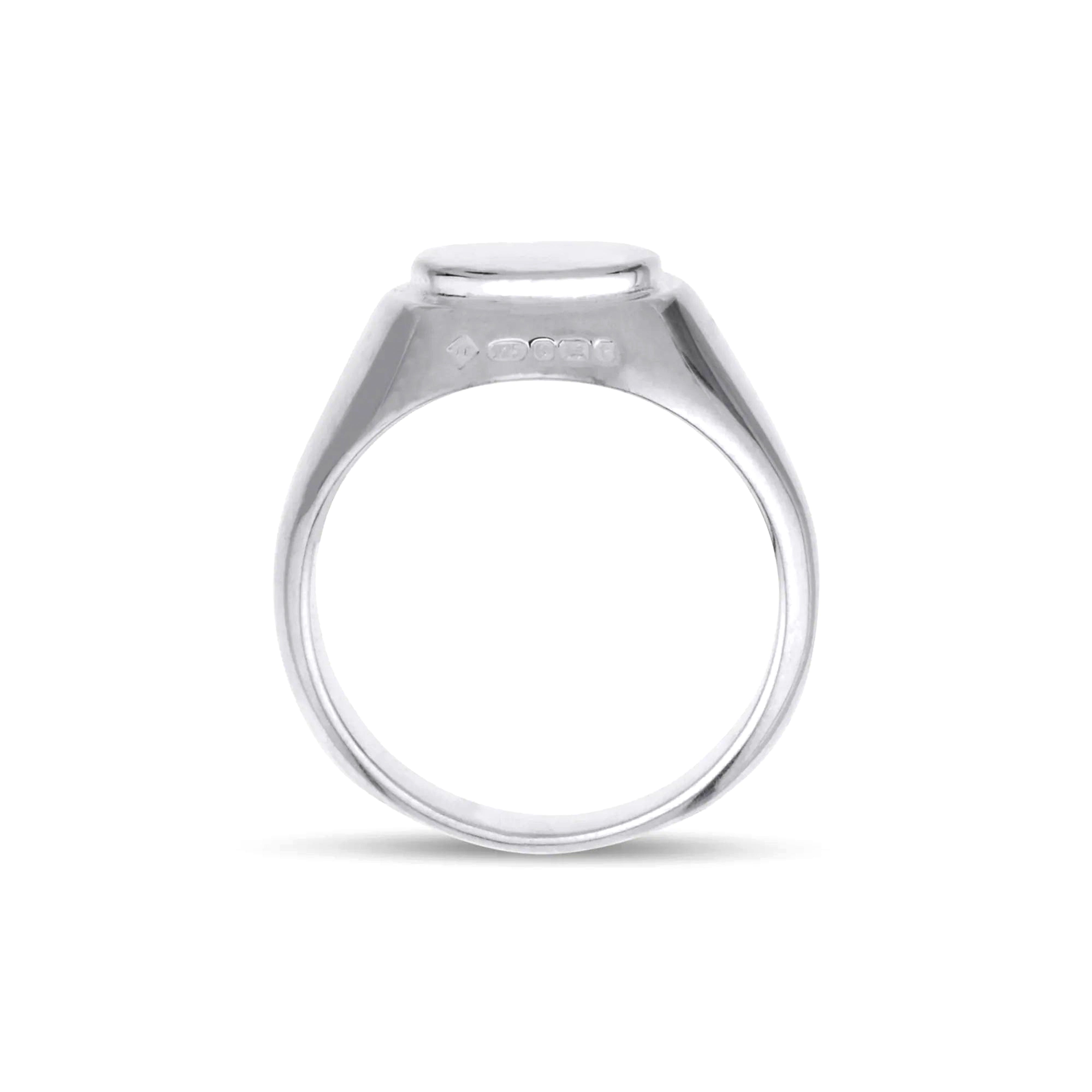 BUNNEY: Oval Hammered Signet Ring | DSMS E-SHOP