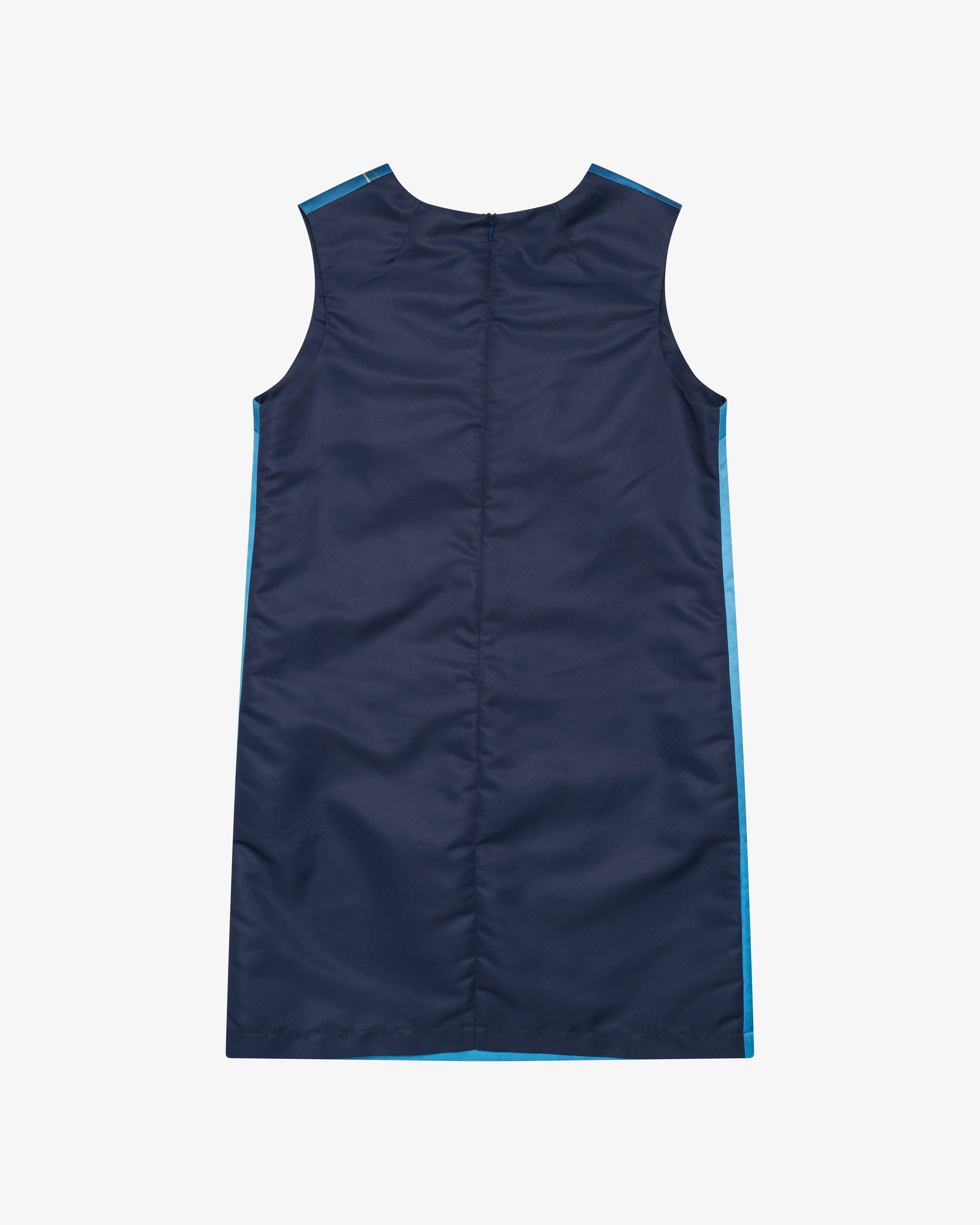 Ashley Williams | DSMS E-SHOP