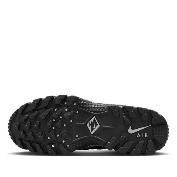 Nike_Nike - Men's Nike Air Humara QS - (FJ7098-002)_SNEAKERS