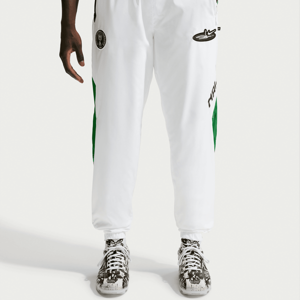 Nike - Men's Slawn Nigeria Lightweight Pant - (IU7645-100)