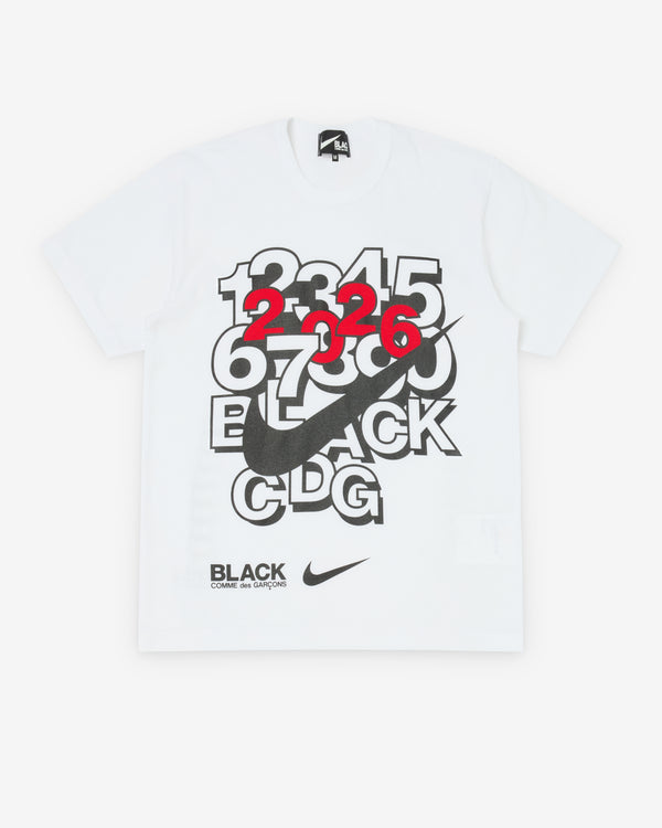 CDG Black Collection_Black Comme des Garçons - Men's 2026 Swoosh T-Shirt - (White)_TEES