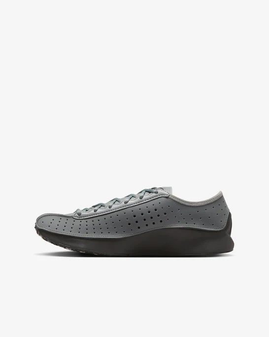 Nike_Nike - Women's DSM Air Superfly - (IB1403-001)_SNEAKERS