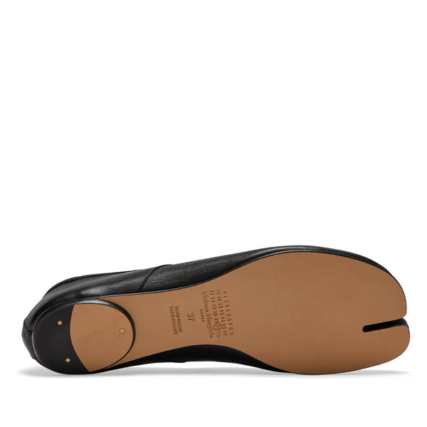 Maison Margiela_MAISON MARGIELA - Women's Tabi Ballerinas - (Black)_SHOES