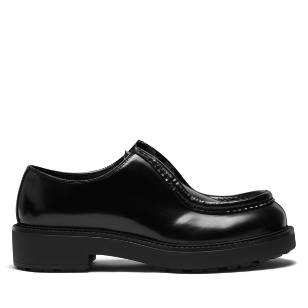 Prada - Men’s Diapason Opaque Brushed Leather Lace-Up Shoes - (Black)
