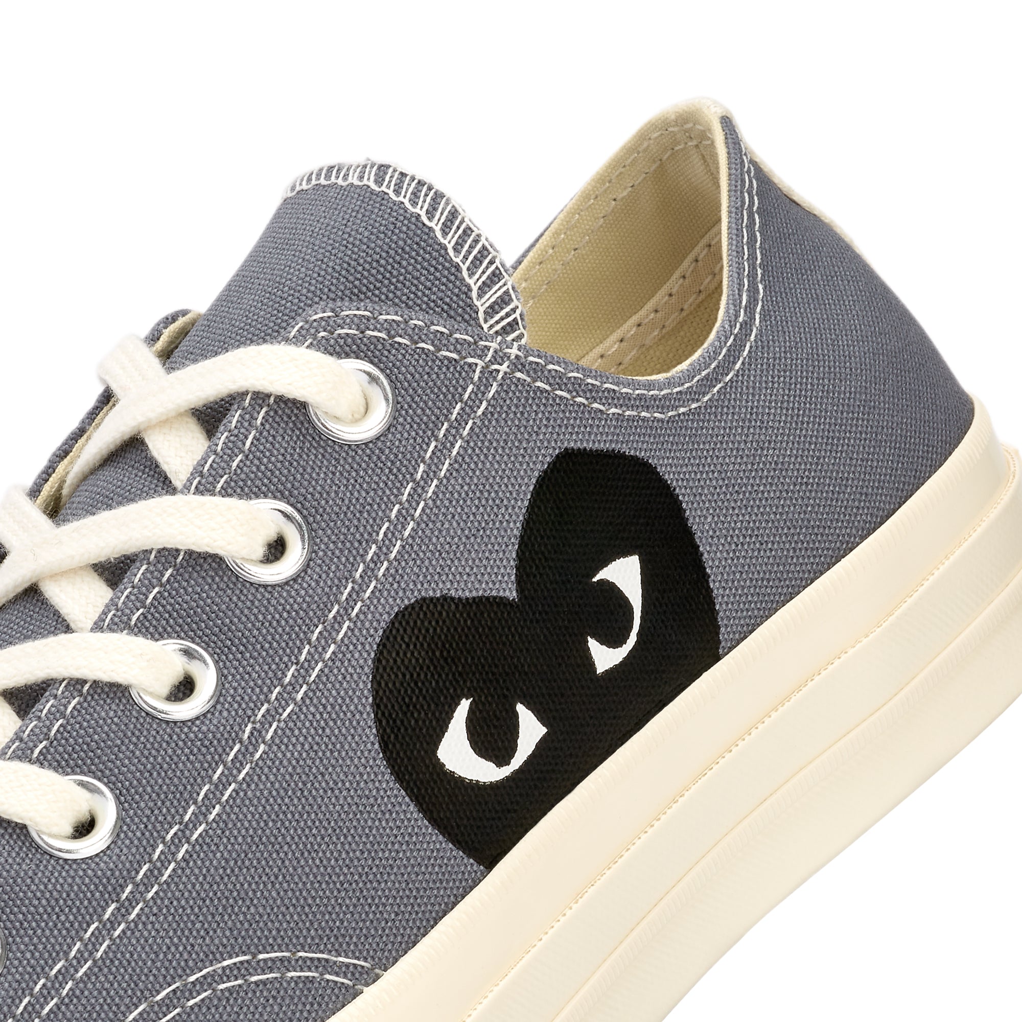 PLAY CONVERSE - Black Heart Chuck Taylor All Star '70 Low - (Grey) view 7