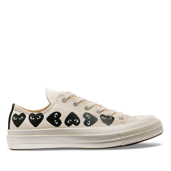 Play Converse - Multi Black Heart Chuck Taylor All Star '70 Low Sneakers - (Beige)