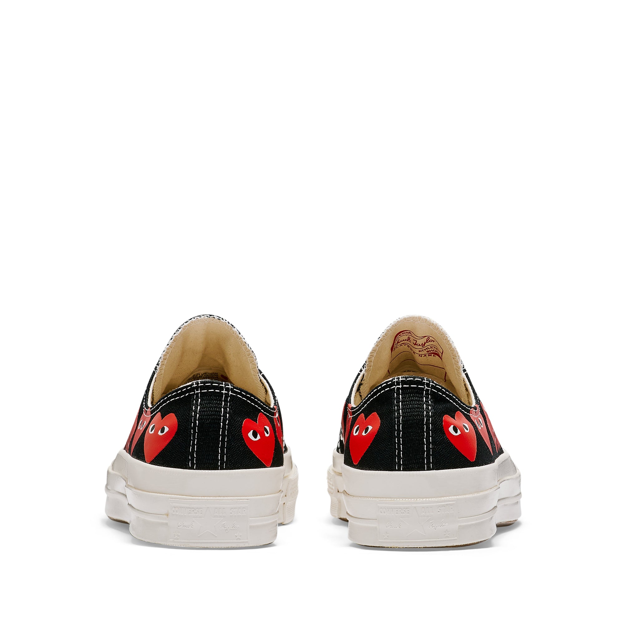 Play Converse - Multi Red Heart Chuck Taylor All Star '70 Low Sneakers - (Black) view 4